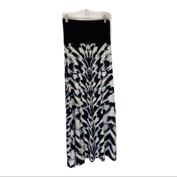 MSK Maxi Skirt - Navy, Light Blue and White Size Small - Picture 2 of 3